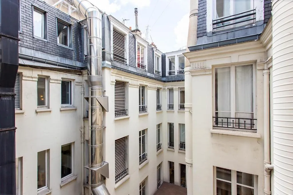 Intimate Apartment - 1Br-2P - Champs Elysees Paris